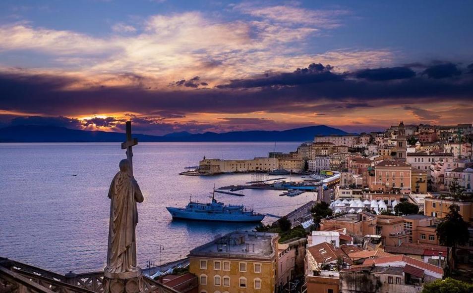 Oltre Il Mare Guest House Gaeta Exterior foto