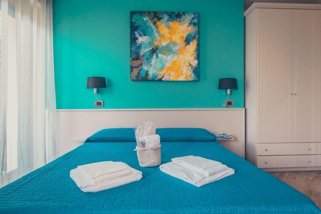 Oltre Il Mare Guest House Gaeta Exterior foto